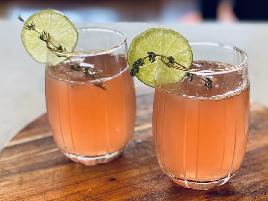 Raspberry Lime Sparkling Mocktail
